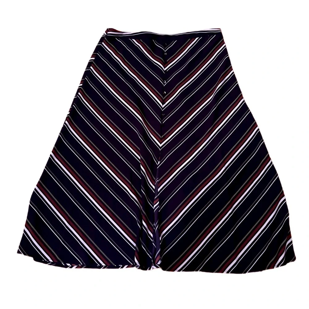 Apt. 9 Black and Burgundy Chevron Midi Skirt - Picture 2 of 6